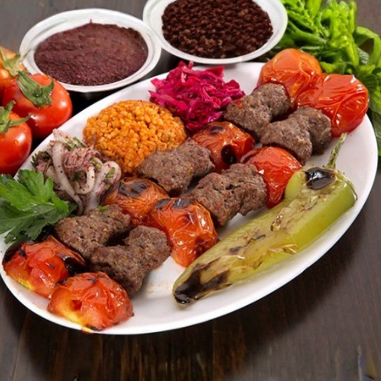 Domatesli Kebap
